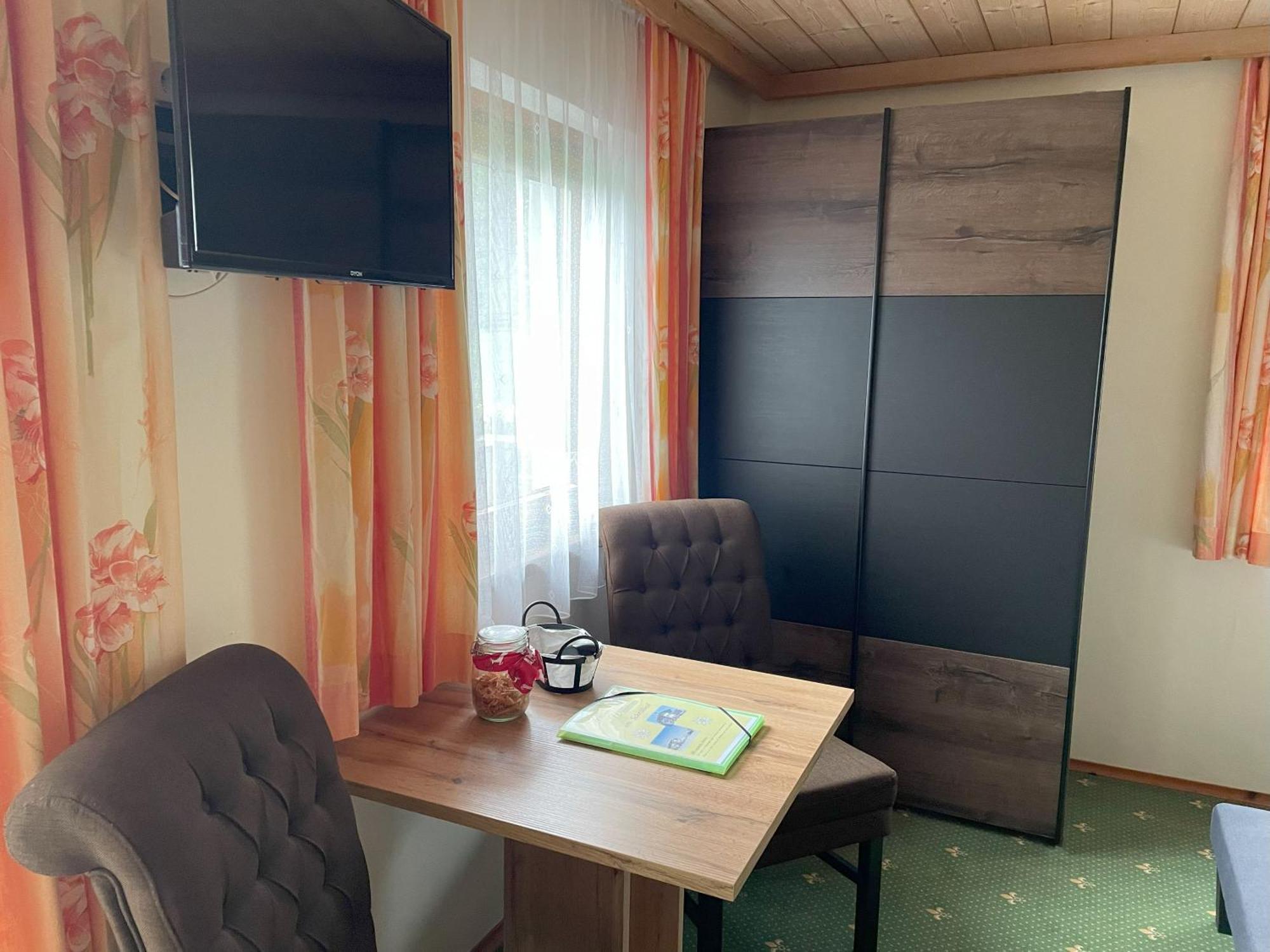 Schnoellhof Bed & Breakfast Sankt Martin am Tennengebirge Luaran gambar